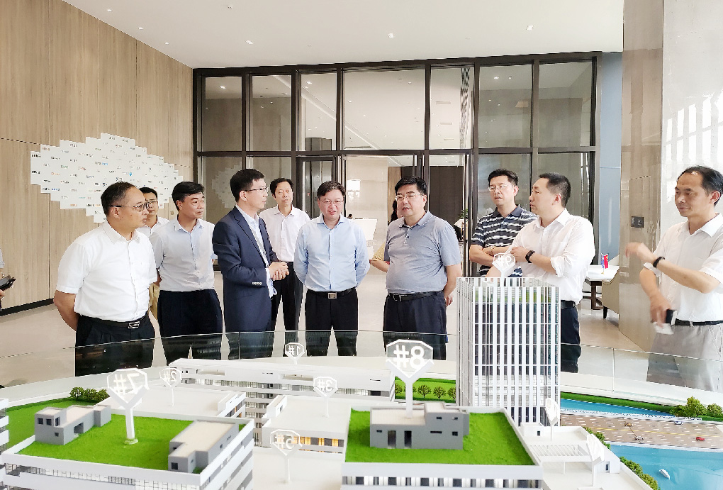 中財(cái)辦經(jīng)濟(jì)二局局長張勇