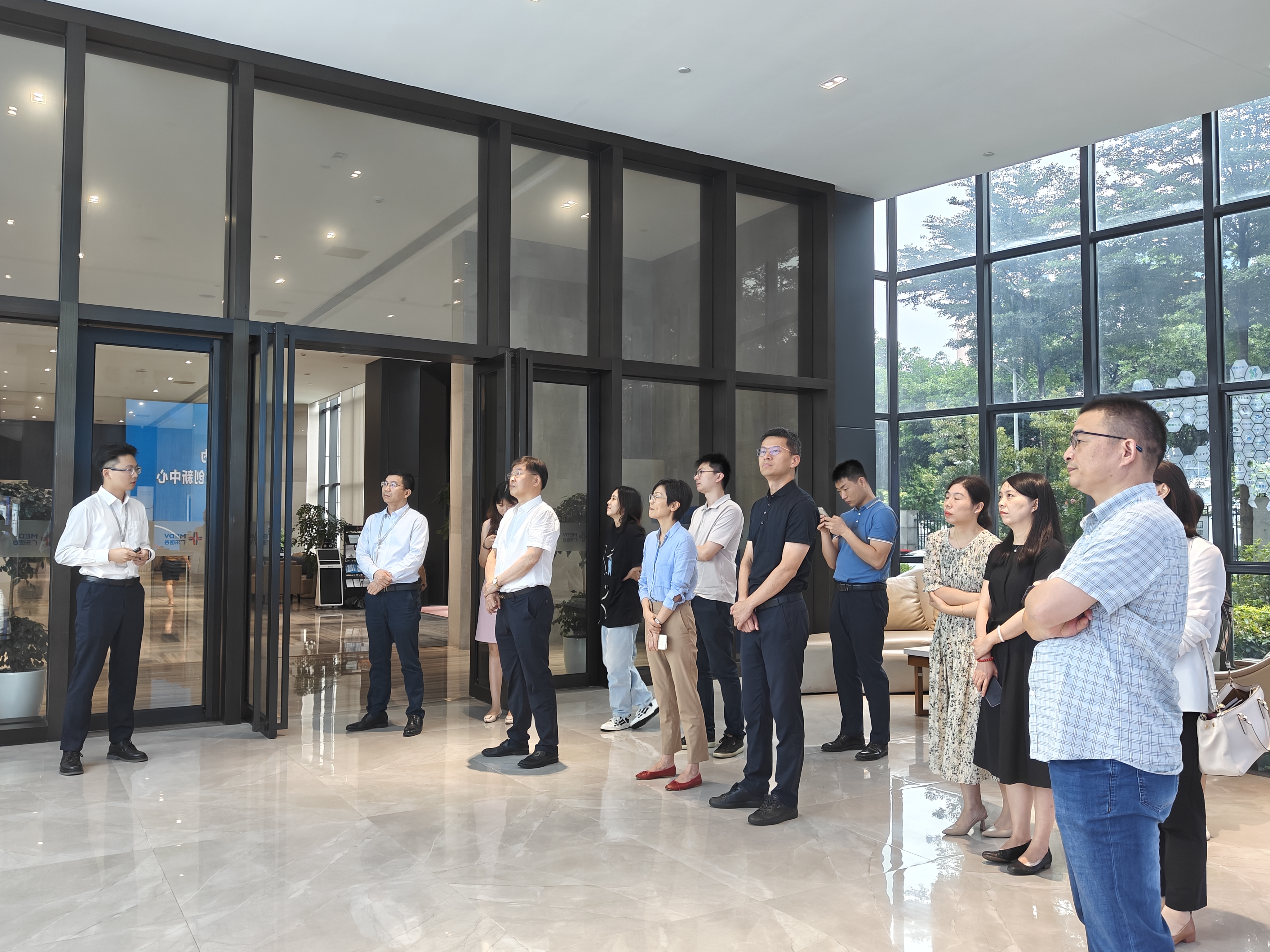 浙江省發(fā)改委代表團(tuán)蒞臨廣東醫(yī)谷·南沙生命科學(xué)園（一園）考察交流